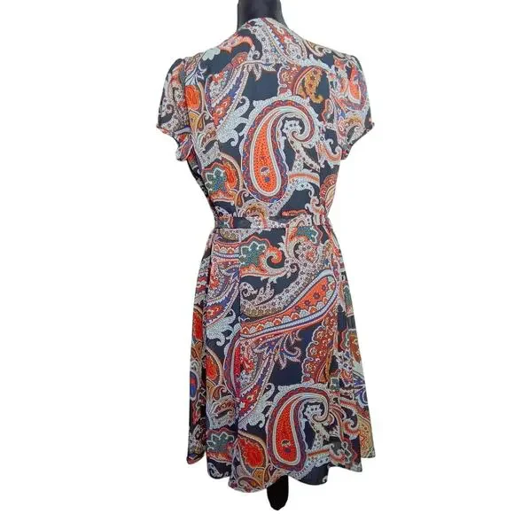 db established 1962 Paisley Tie Waist Pleated Boho Short Sleeve Dress - 14 - Picture 6 of 12